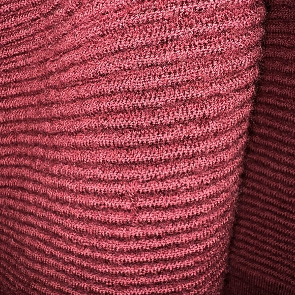 Lululemon Merino Wool Wrap Sit In Lotus Garnet Burgundy Maroon - Picture 11 of 13